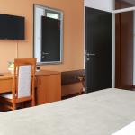 Dvokrevetna soba sa francuskim ležajem